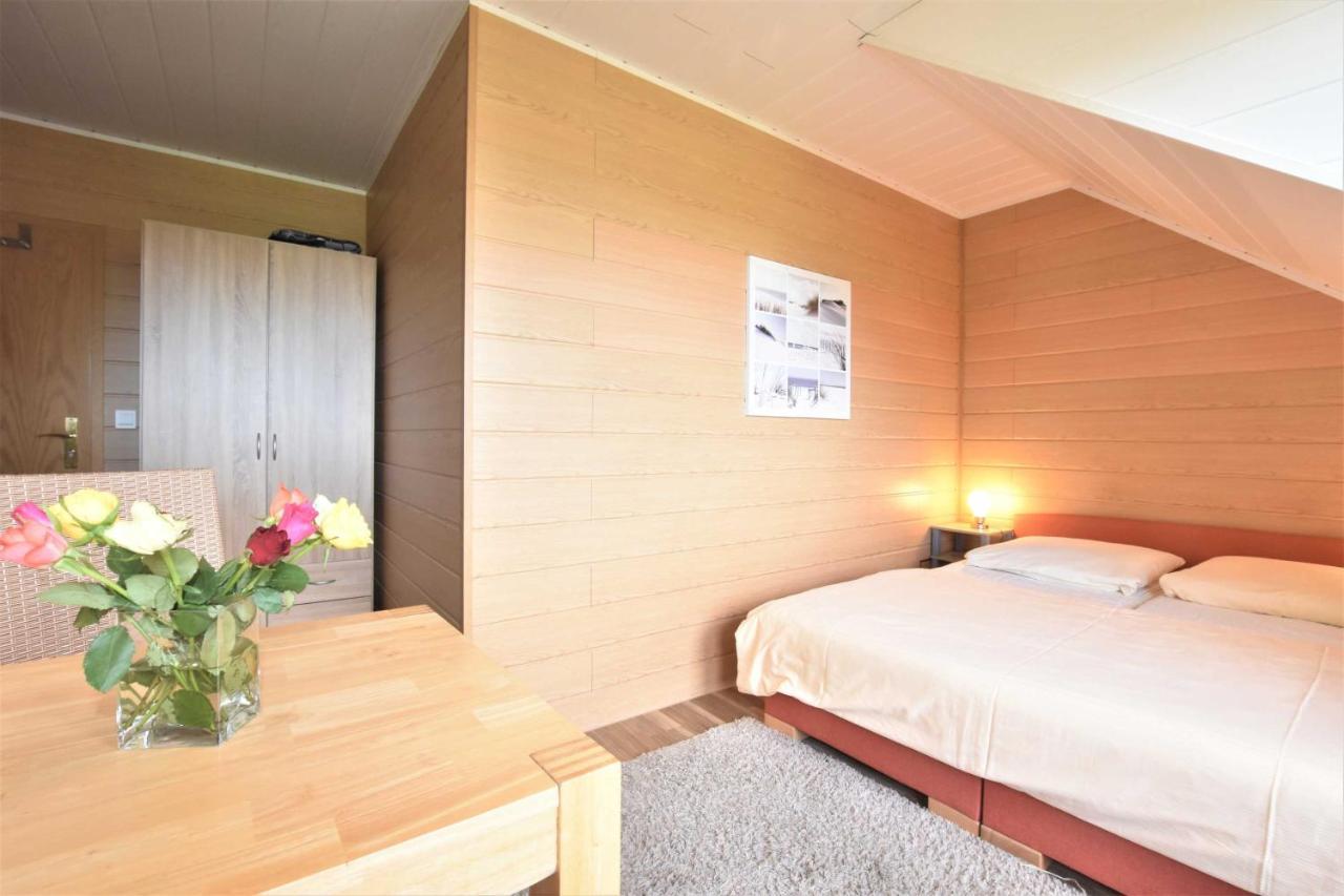 Ferienwohnungen Kleckerburg Mit Me Kagsdorf Ngoại thất bức ảnh