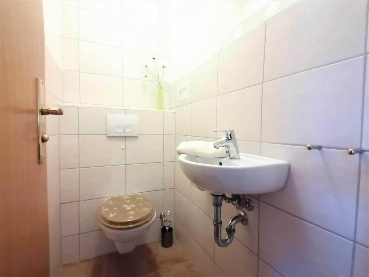 Ferienwohnungen Kleckerburg Mit Me Kagsdorf Ngoại thất bức ảnh
